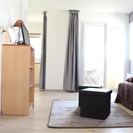 Appt 2 Pieces - Lr030-e111z