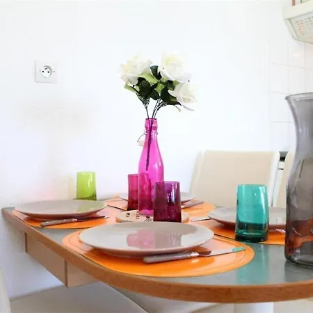 Appt 2 Pieces - Lr030-e111z * La Rochelle (Charente-Maritime)